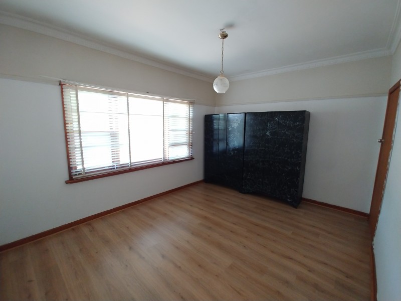 34 Canterbury Street, Deer Park VIC 3023