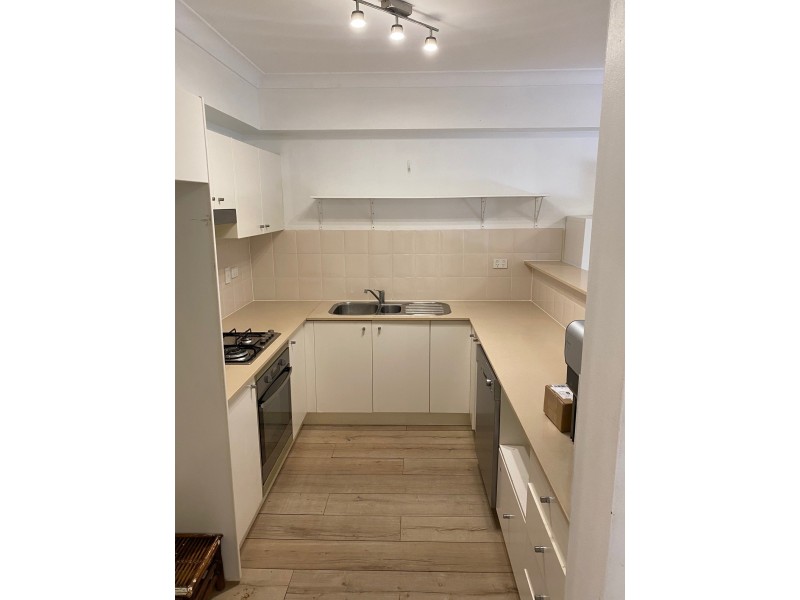 2/49-51 Foamcrest Avenue, Newport NSW 2106