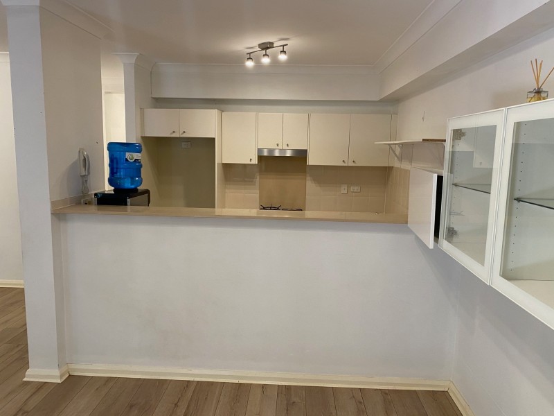 2/49-51 Foamcrest Avenue, Newport NSW 2106