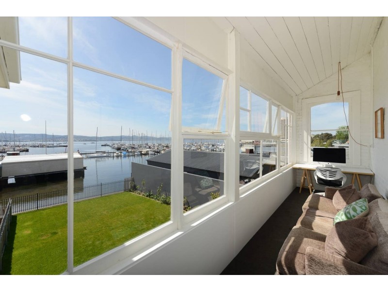 346 Sandy Bay Road, Sandy Bay TAS 7005