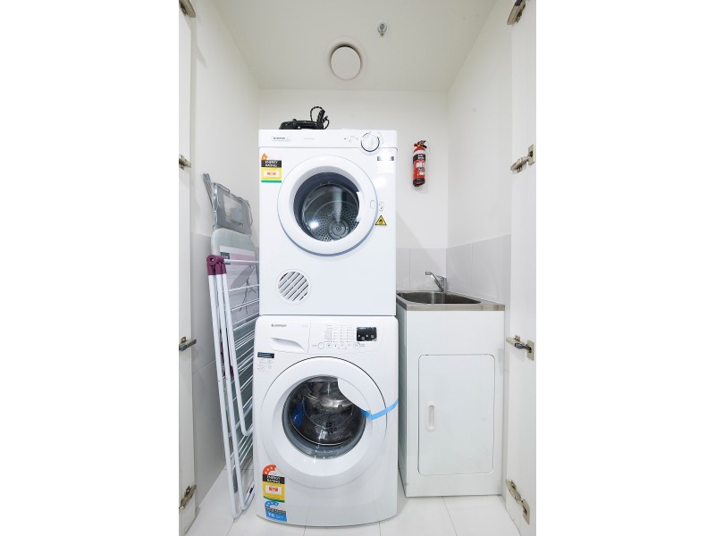 2803/61 Haig Street, Southbank VIC 3006