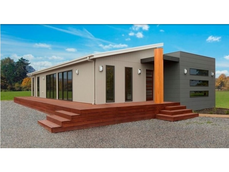 102 Station Road West, Norwood TAS 7250