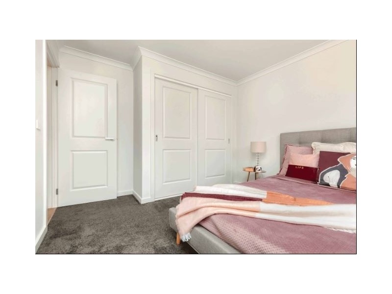 102 Station Road West, Norwood TAS 7250