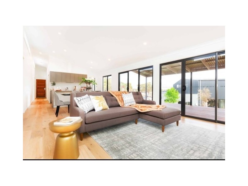 102 Station Road West, Norwood TAS 7250