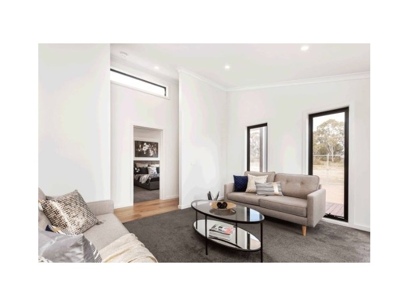 102 Station Road West, Norwood TAS 7250
