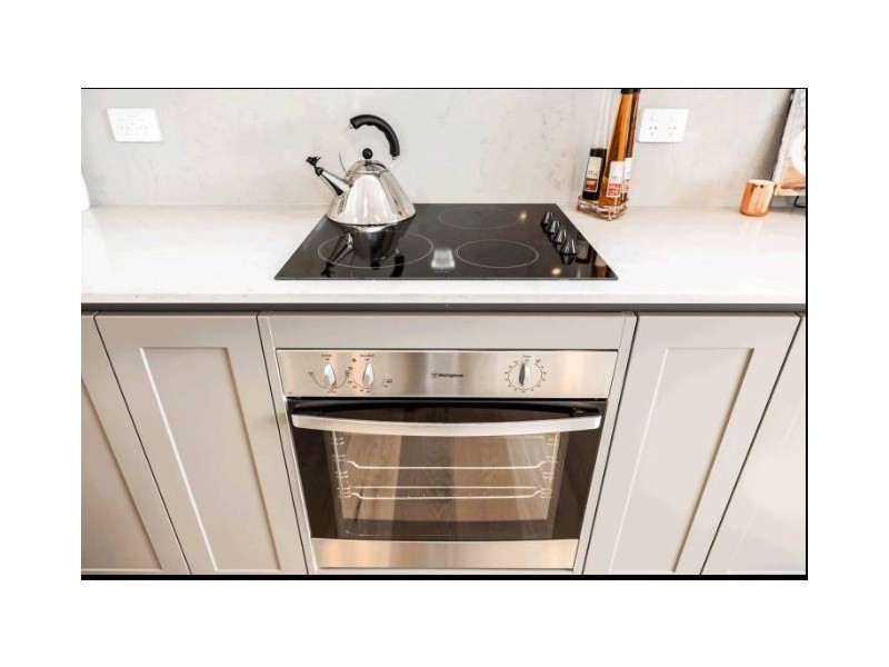 102 Station Road West, Norwood TAS 7250