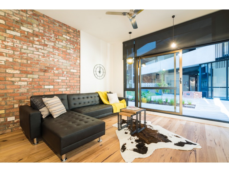 18 Curzon Street, West Melbourne VIC 3003