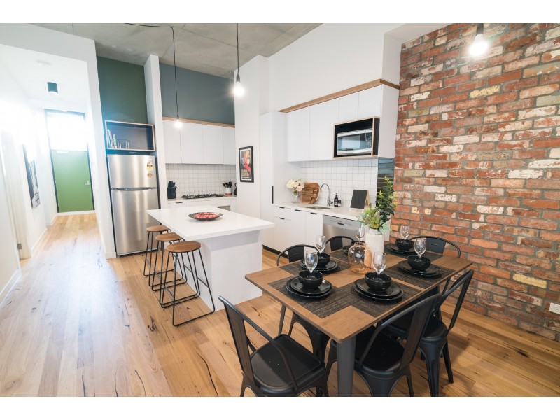 18 Curzon Street, West Melbourne VIC 3003