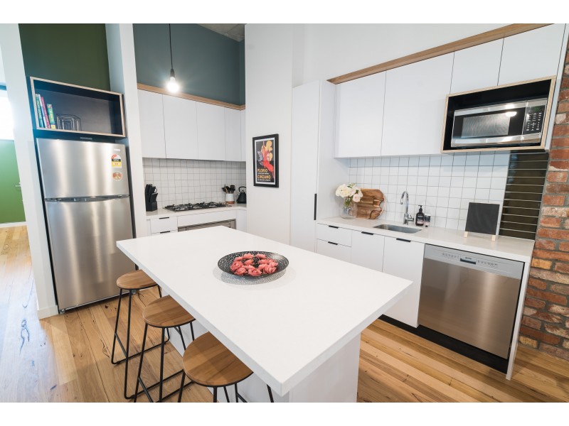 18 Curzon Street, West Melbourne VIC 3003