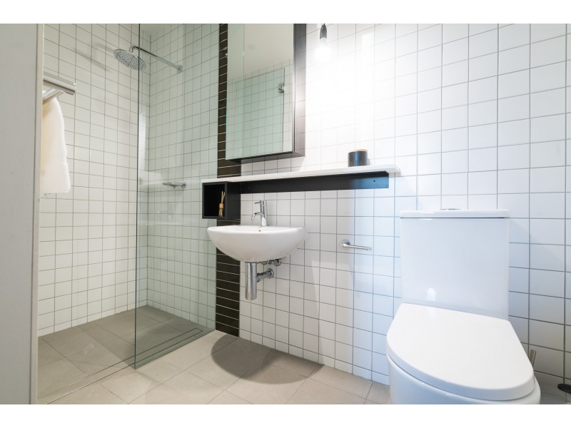 18 Curzon Street, West Melbourne VIC 3003