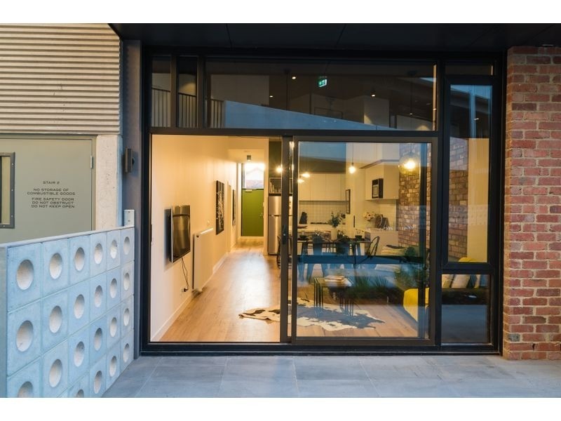 18 Curzon Street, West Melbourne VIC 3003
