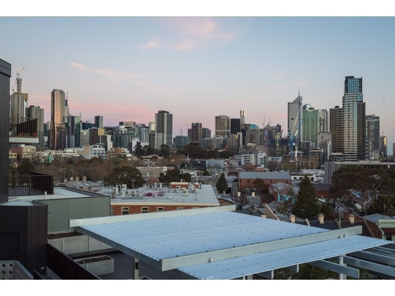 18 Curzon Street, West Melbourne VIC 3003