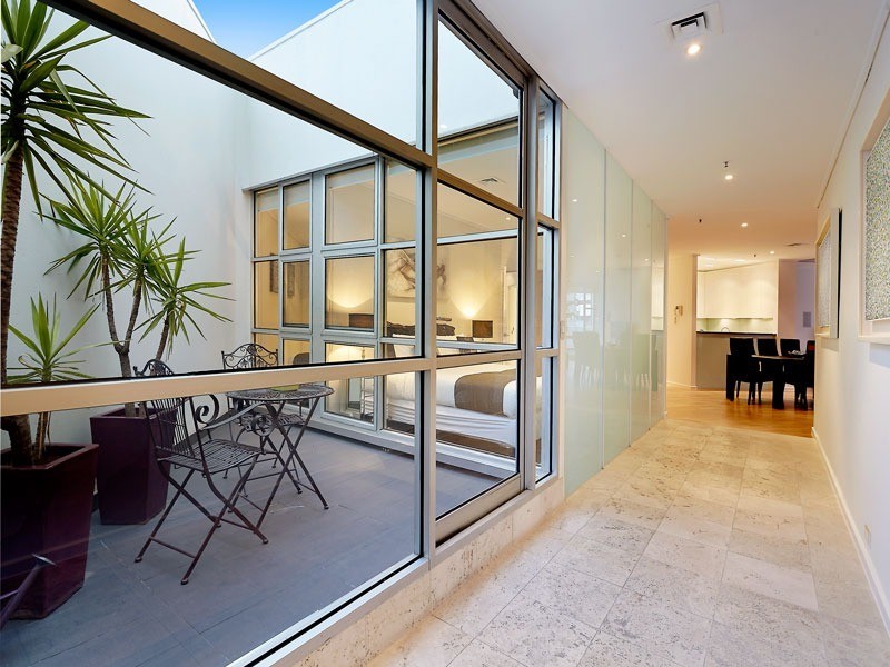 6/120 Clarendon Street, Southbank VIC 3006