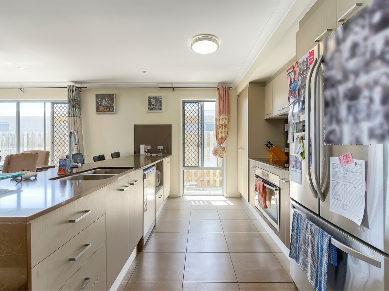 30 Rowe Crescent, Thornlands QLD 4164