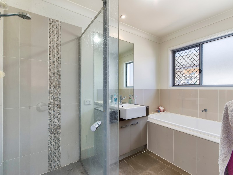 30 Rowe Crescent, Thornlands QLD 4164