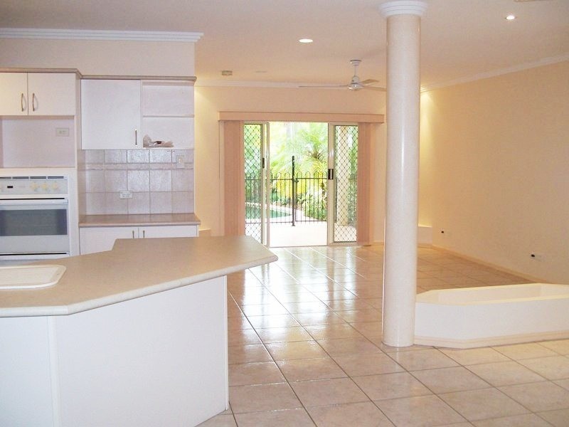 5 Daintree Close, Mount Sheridan QLD 4868