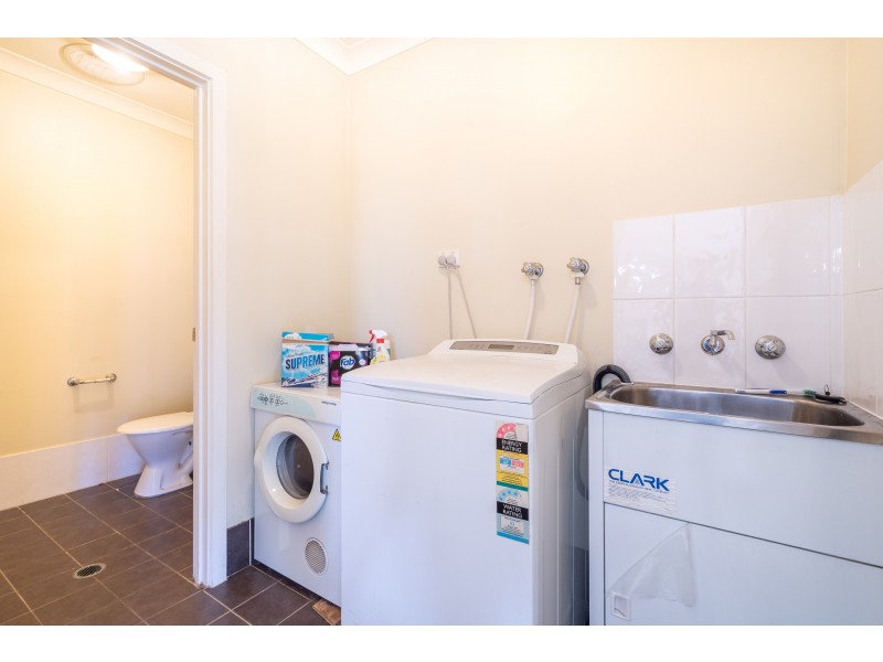 33 Phoenix Avenue, Beaumont Hills NSW 2155