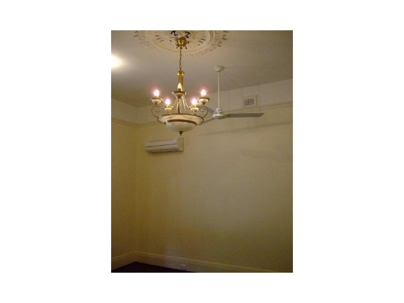 18 Windsor Street, Perth WA 6000