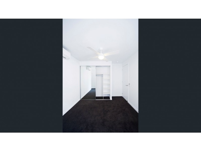 202 / 147 Sir Fred Schonell Drive, St Lucia QLD 4067