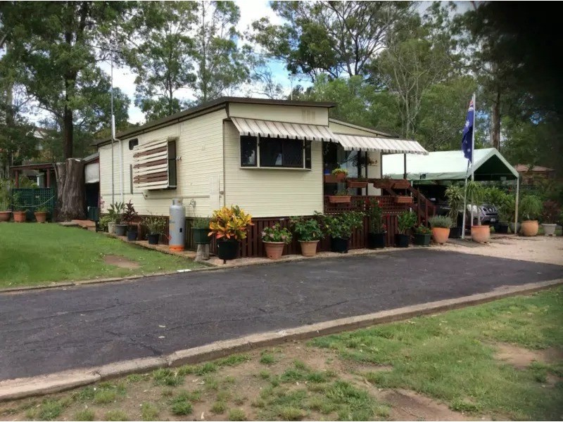 3813 Pacific Highway, Tanah Merah QLD 4128