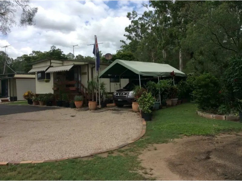 3813 Pacific Highway, Tanah Merah QLD 4128