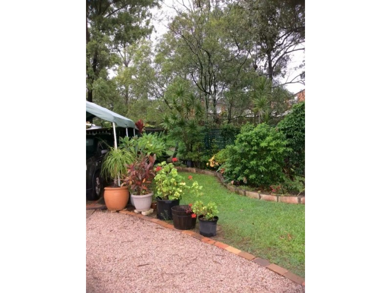 3813 Pacific Highway, Tanah Merah QLD 4128