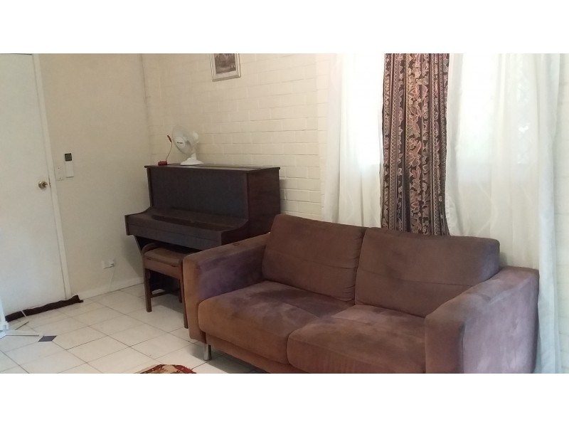 5 Brinkworth Place, Indooroopilly QLD 4068