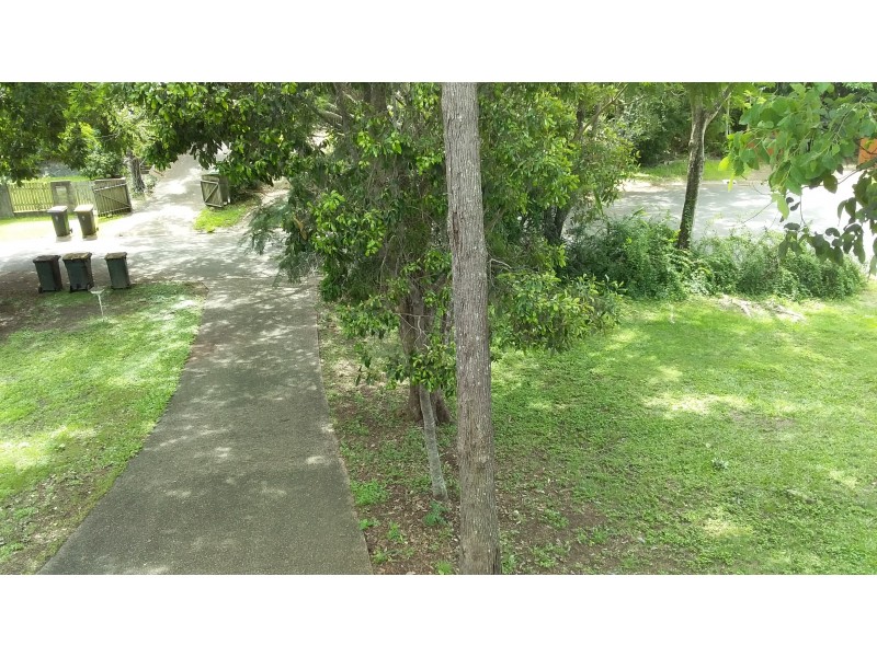 5 Brinkworth Place, Indooroopilly QLD 4068