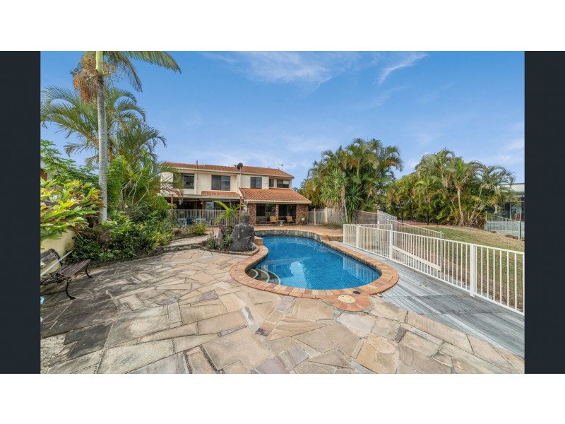 42 Merrimac Boulevard, Broadbeach Waters QLD 4218