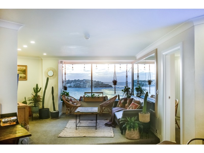 27/5 Campbell Parade, Bondi Beach NSW 2026