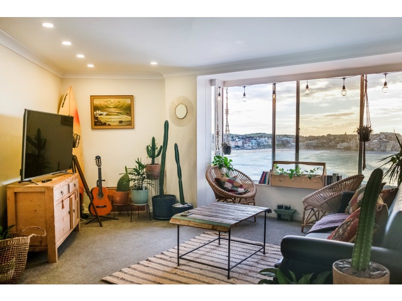 27/5 Campbell Parade, Bondi Beach NSW 2026