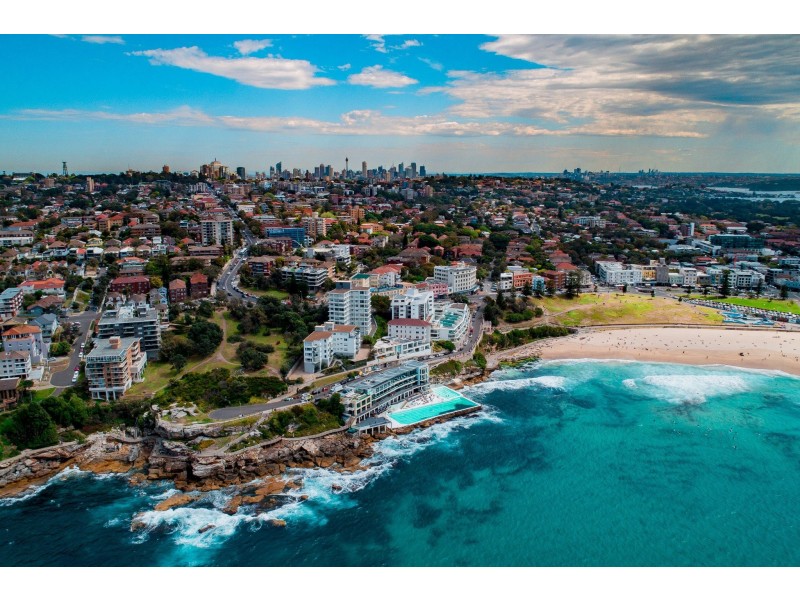 27/5 Campbell Parade, Bondi Beach NSW 2026