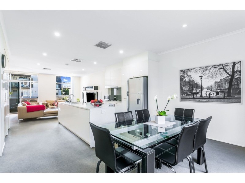 4 Kudlyo Close, New Port SA 5015