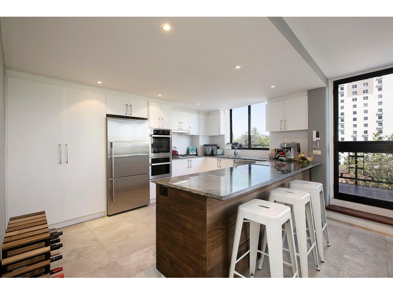 6B/622 Saint Kilda Road, Melbourne VIC 3004