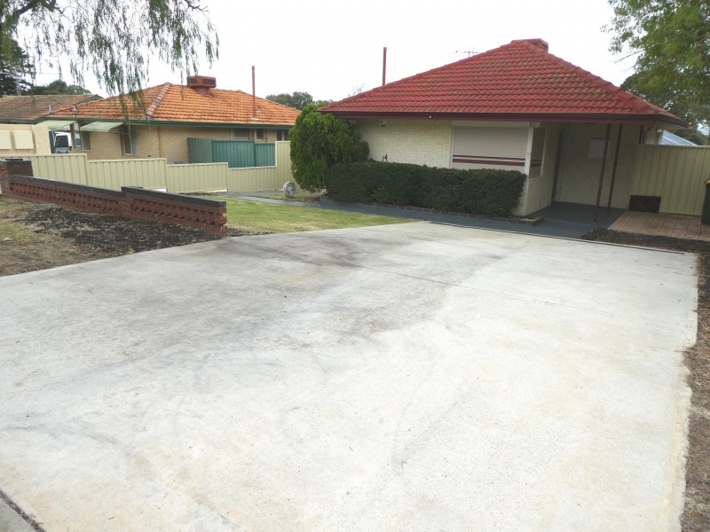 14 Gamage Way, Lockridge WA 6054