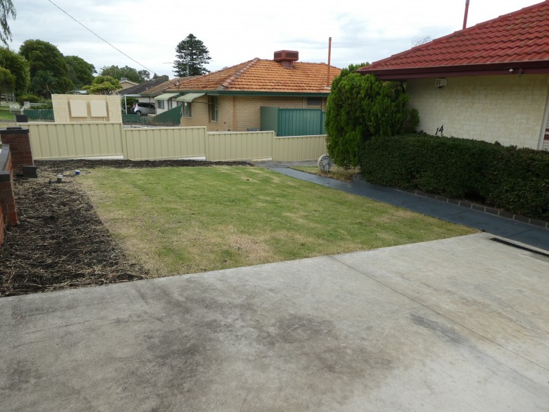 14 Gamage Way, Lockridge WA 6054