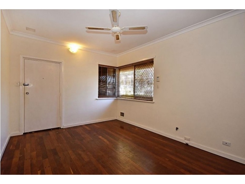 14 Gamage Way, Lockridge WA 6054