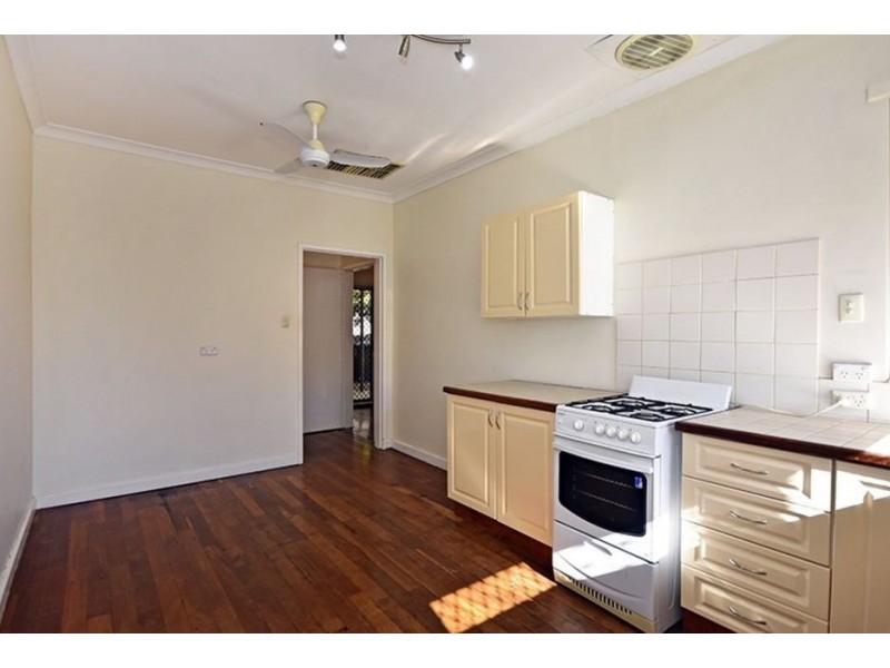 14 Gamage Way, Lockridge WA 6054