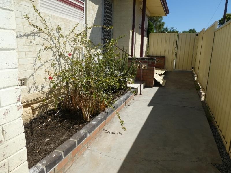 14 Gamage Way, Lockridge WA 6054