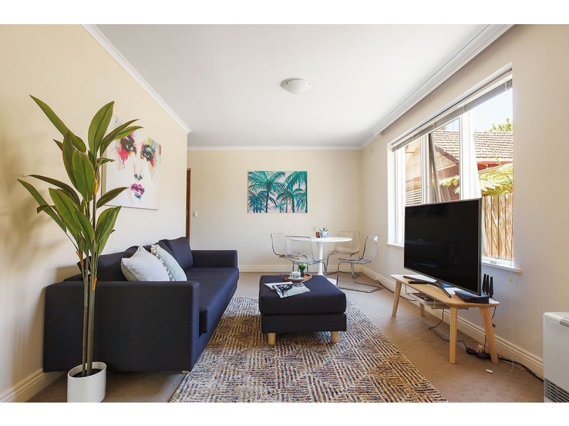 1/38 Spray Street, Elwood VIC 3184