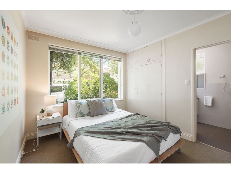 1/38 Spray Street, Elwood VIC 3184