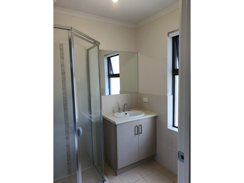 23/8 Fourth Avenue, Mawson Lakes SA 5095