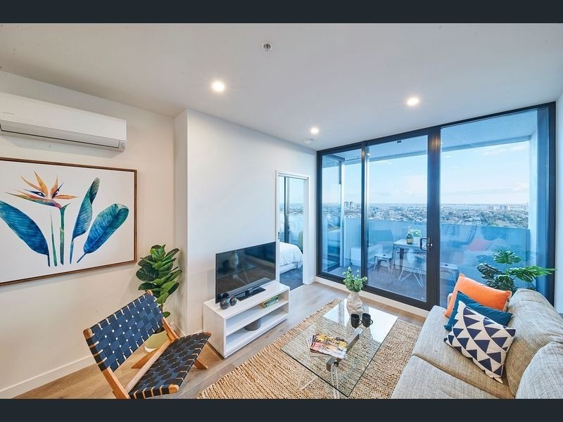 1901/89 Gladstone Street, South Melbourne VIC 3205