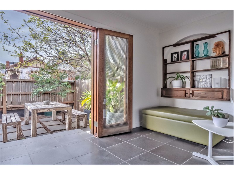 1/50 Waterloo Crescent, St Kilda VIC 3182