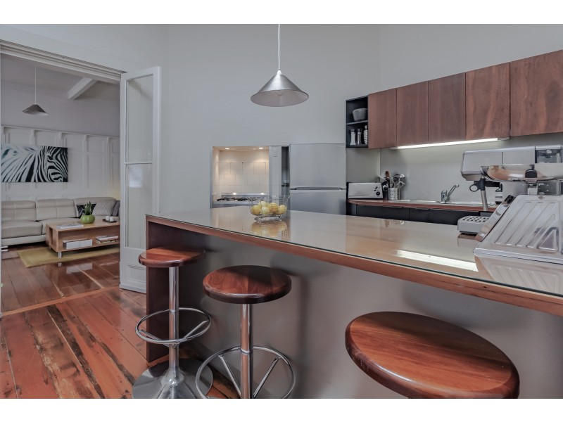 2/50 Waterloo Crescent, St Kilda VIC 3182