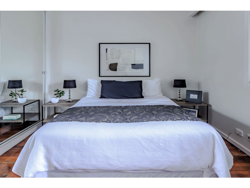 2/50 Waterloo Crescent, St Kilda VIC 3182