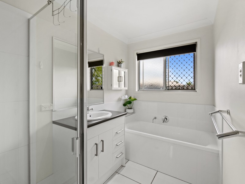 10 Peabody Lane, Yarrabilba QLD 4207