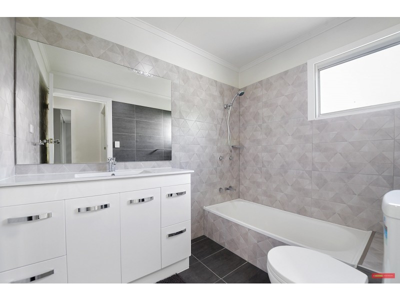 69 Garie Street, Wishart QLD 4122