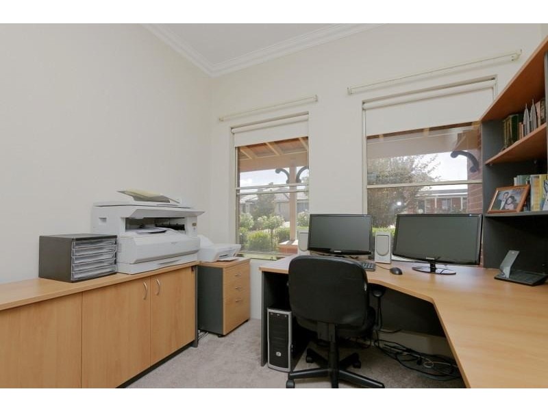 16 Swiftlet Way, Gwelup WA 6018
