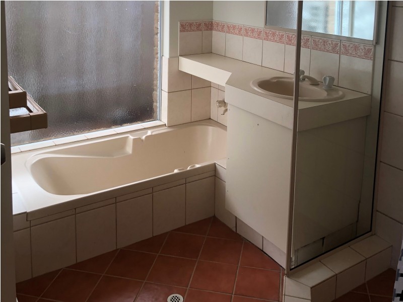 27 Recreation Drive, Eaton WA 6232